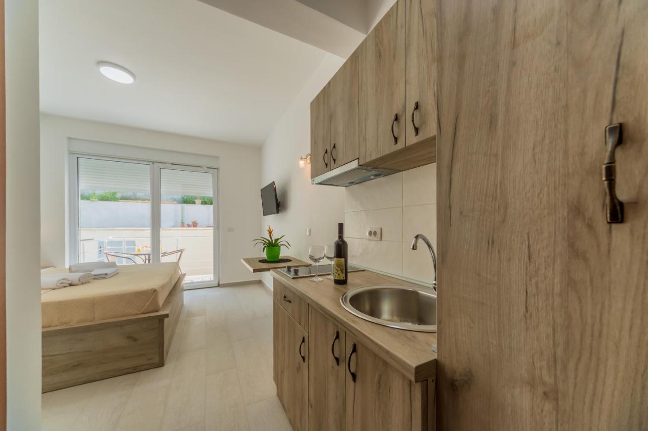 Grejm Lux Family Apartments Petrovac Zewnętrze zdjęcie