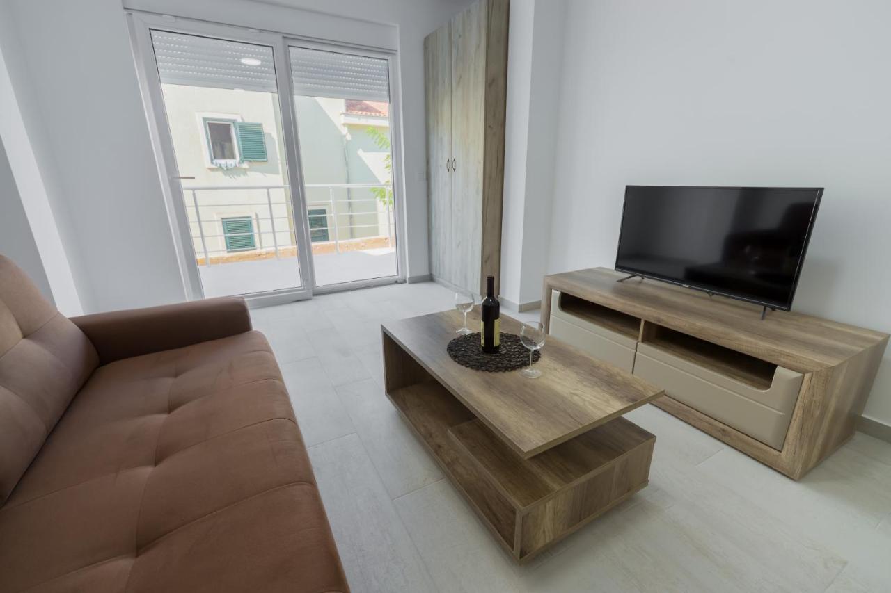 Grejm Lux Family Apartments Petrovac Zewnętrze zdjęcie