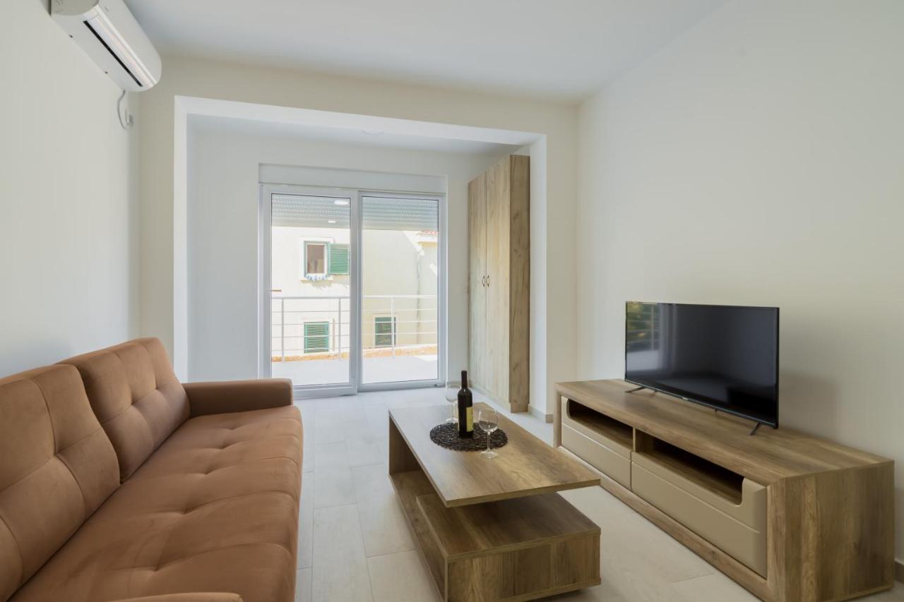 Grejm Lux Family Apartments Petrovac Zewnętrze zdjęcie