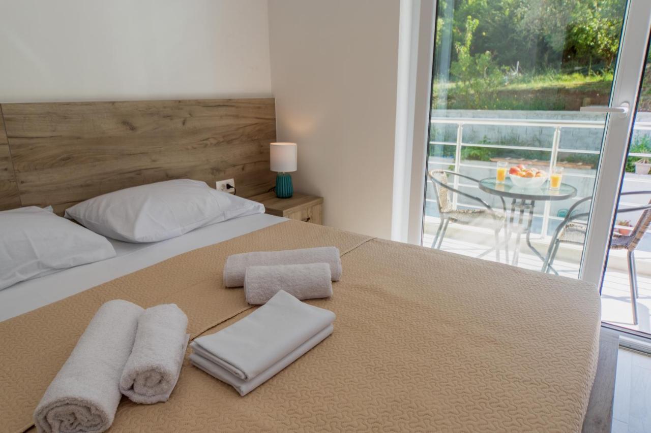 Grejm Lux Family Apartments Petrovac Zewnętrze zdjęcie